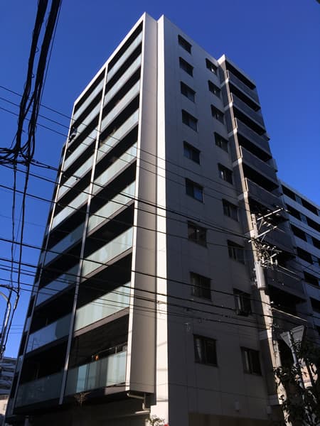 リストレジデンス横浜伊勢佐木 1