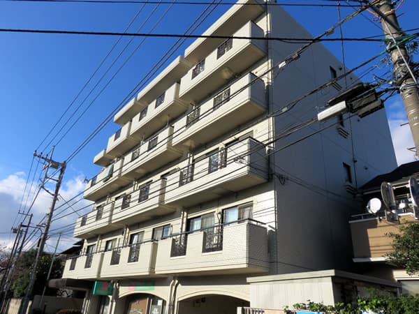 ワコー喜多見マンション 1