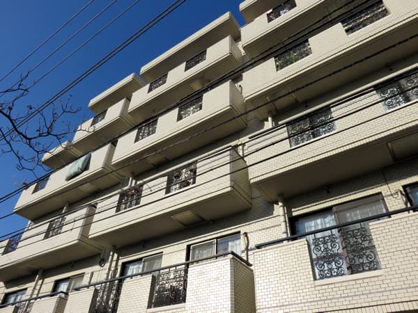 ワコー喜多見マンション 3