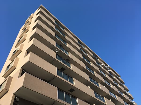 リーベスト東神奈川 1