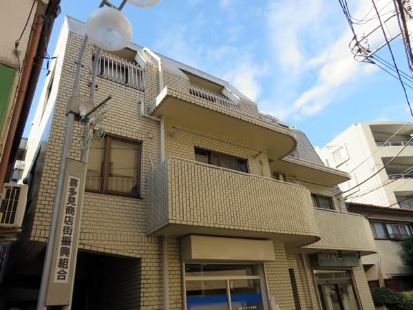 サンハイム喜多見 1