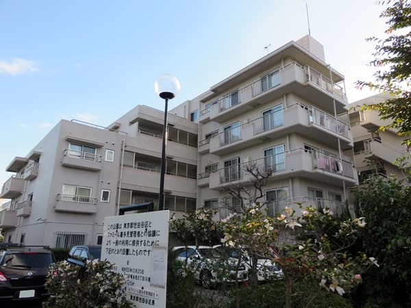 ファミール喜多見 1