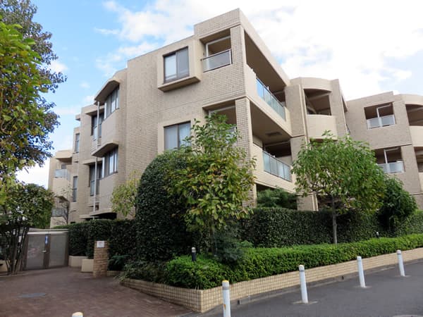 レクセルマンション喜多見 1