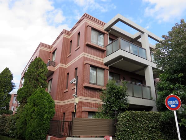 サンクタス世田谷喜多見 1