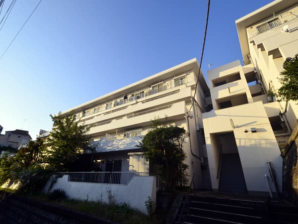 百合ヶ丘ガーデンマンション 1