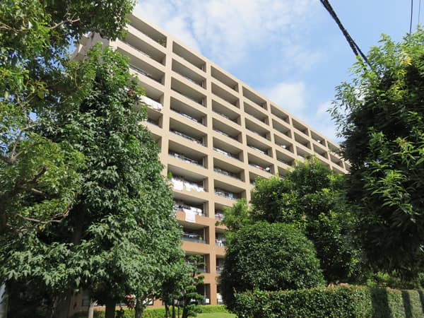 エステスクエアさがみ野イーストガーデン 1