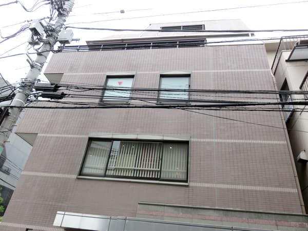 アロバール南青山 6