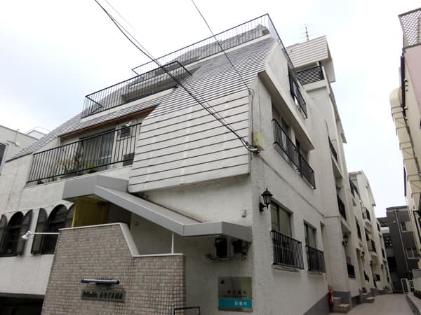 ピロティ青山 1