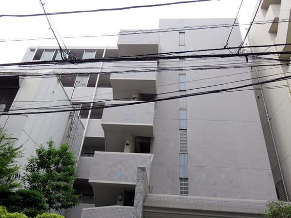 プリヴェール南青山 3