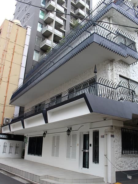 秀和狸穴レジデンス 2