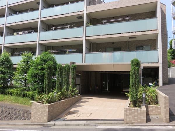 リステージ藤が丘オーバードレジデンス 3