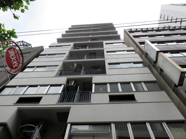 クレール六本木 3