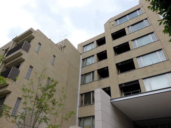 ミッドガーデン赤坂氷川 6