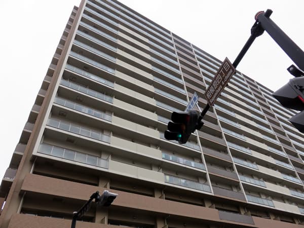 リーデンススクエア相模原 1