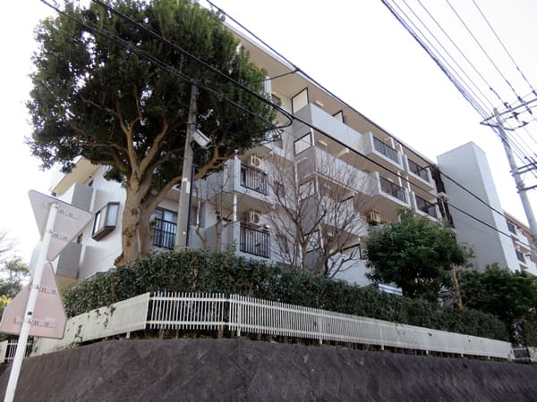 グランヒルズ新百合ヶ丘西館 3