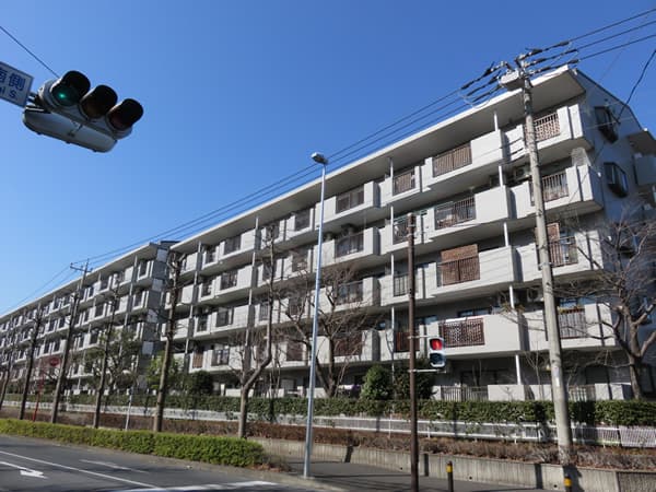 グランヒルズ新百合ヶ丘東館 1