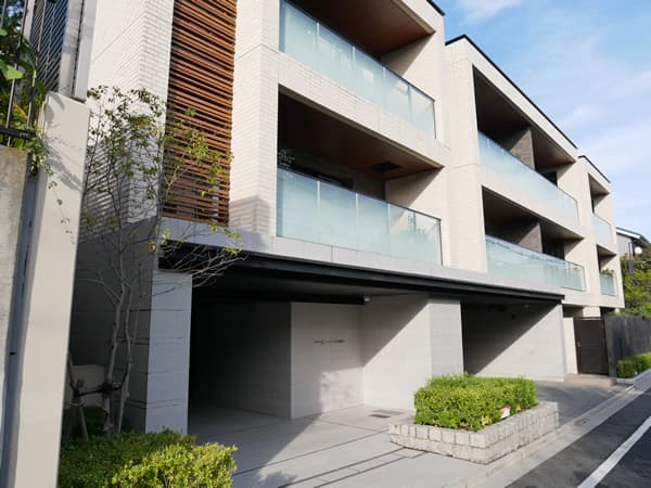 パークナード目白御留山 6