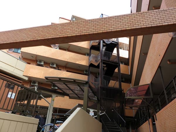 ライオンズヒルズ町田1番館 9