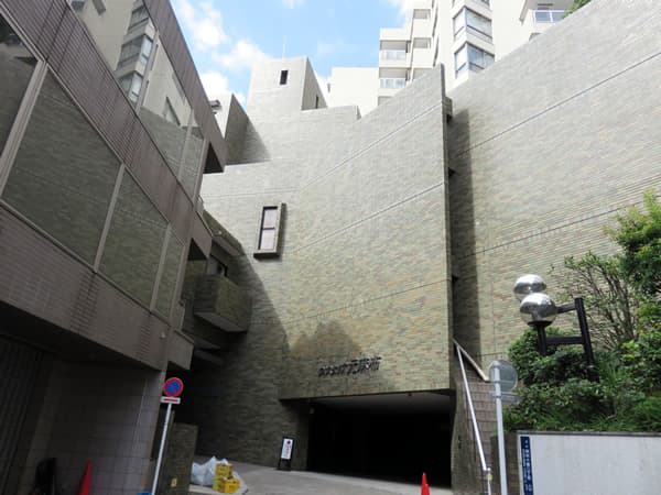 ウィスタリア元麻布 1