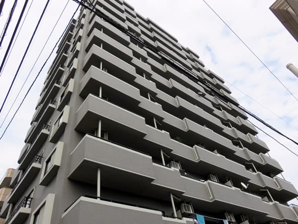 リーベスト本厚木 1