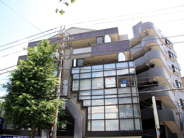 リーセントパレス宮崎 1