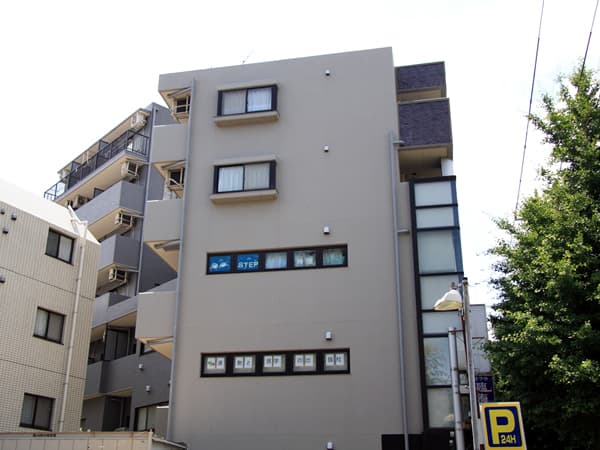 リーセントパレス宮崎 4