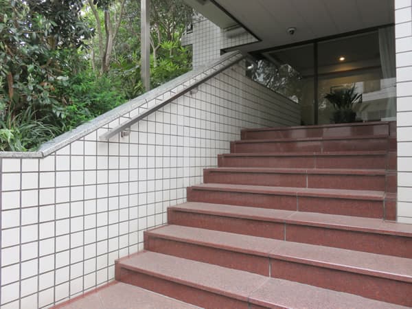 赤坂ホームズ 4