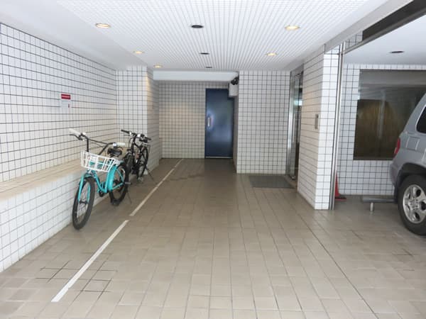 ネオキャステール赤坂 4