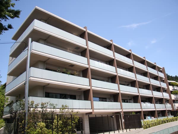 グランドメゾン宮崎台 1