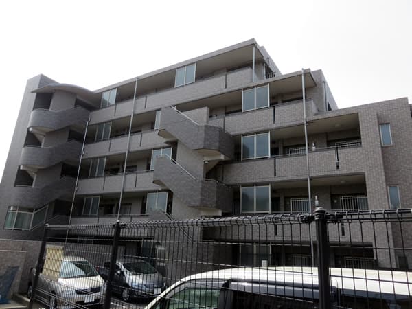 ドレッセ青葉台オルコット 4