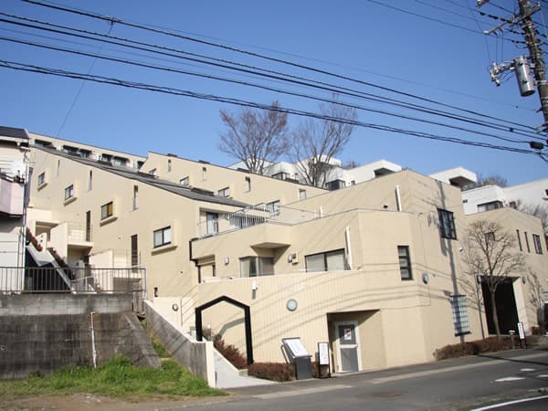 リネオ宮崎台ヒルズ 1