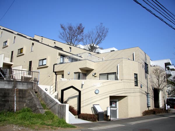 リネオ宮崎台ヒルズ 3