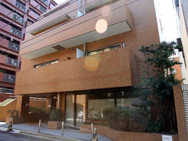 カルム六本木 3