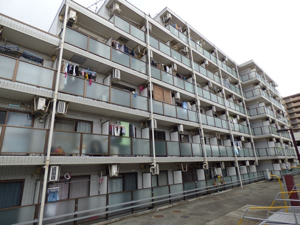 キャッスルマンション鶴間 1