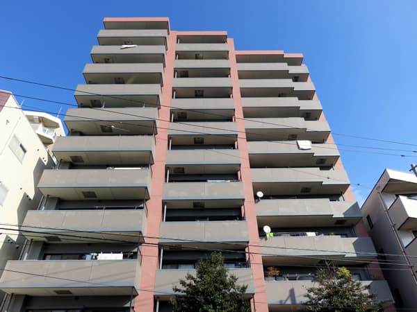 ウッドコート小田急相模原 1