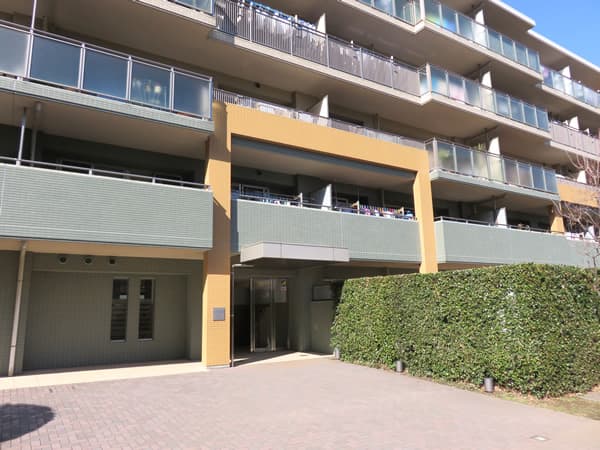 ララヒルズ5番街 3