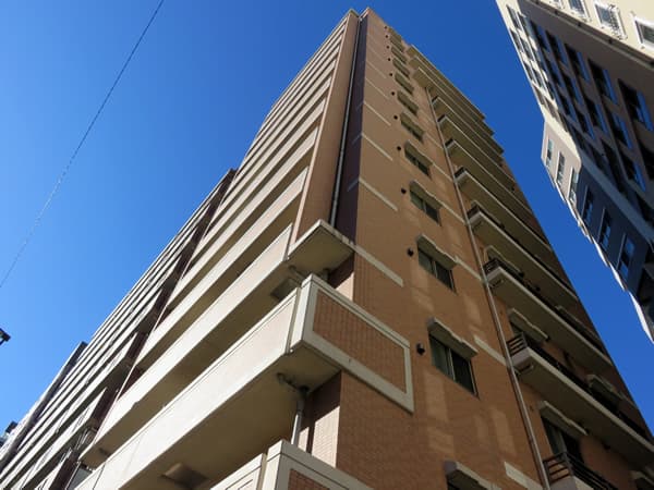 グランフラッツ千住寿町 1