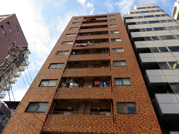 ヌーベルメゾン鶯谷 1