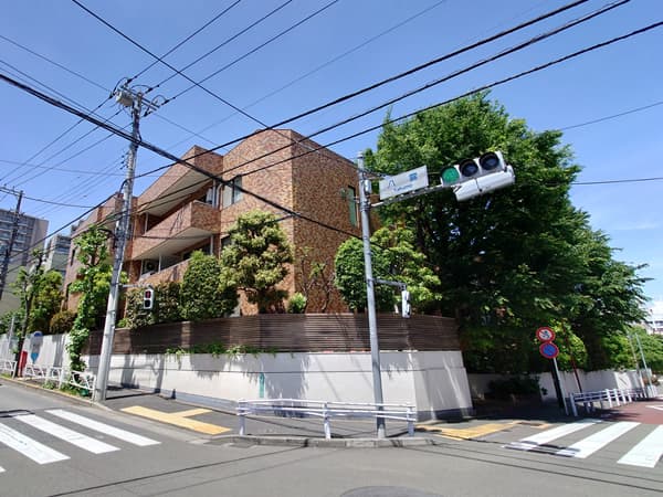 ハイラーク八雲 3