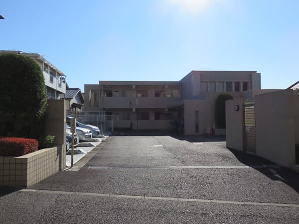 モンプラース市が尾 1