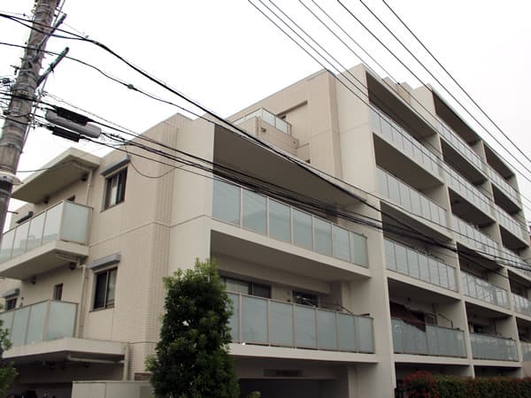 クリオ横浜鴨居 1