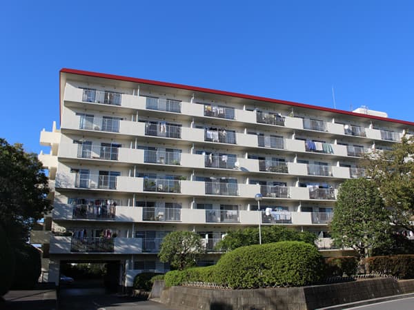 保土ヶ谷ファミールハイツ3号棟 1