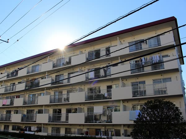 保土ヶ谷ファミールハイツ2号棟 1