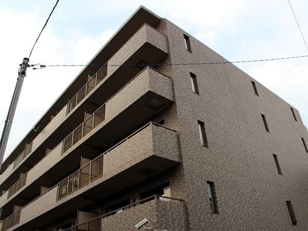 ドルモ保土ヶ谷 1