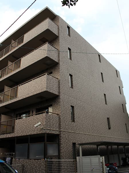 ドルモ保土ヶ谷 3