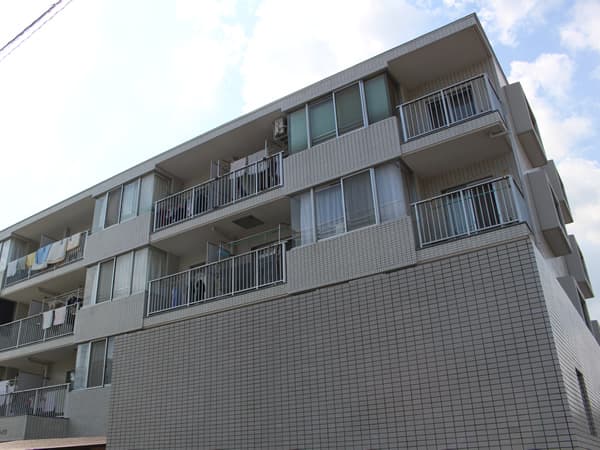 横浜永田町サンハイツ 1