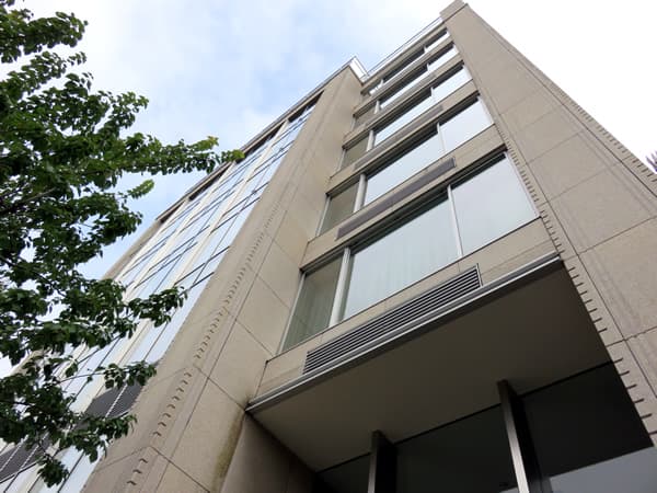 パークマンション六本木 1