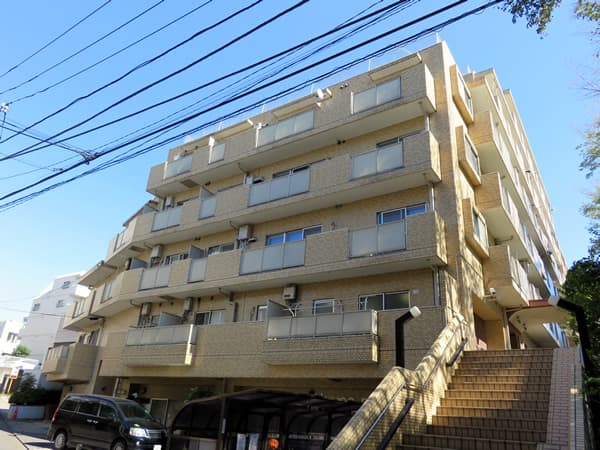 サンビューハイツ市ヶ尾 1