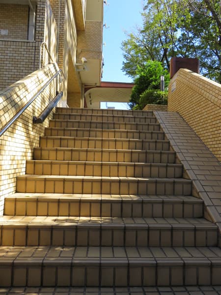 サンビューハイツ市ヶ尾 6