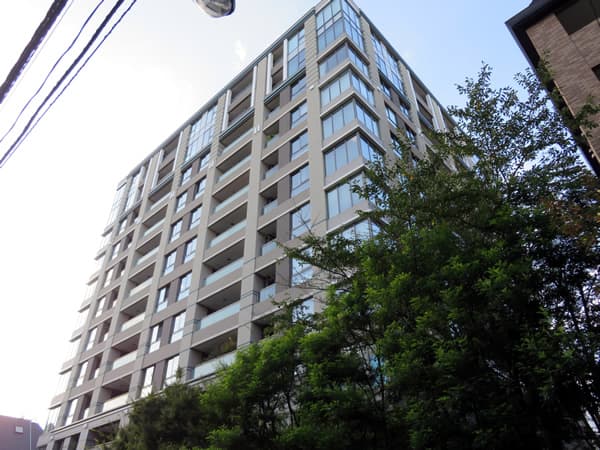 三番町パークテラス桜苑 2